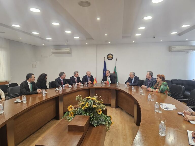 Двама посланици се срещнаха с областния управител на Пловдив