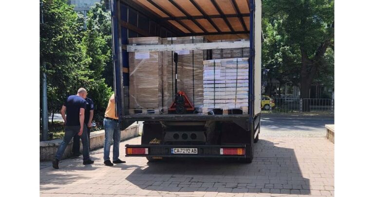1 180 500 изборни бюлетини пристигнаха под охрана в Пловдив