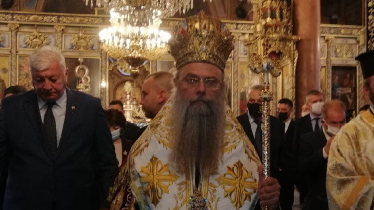 Пловдивският митрополит Николай празнува днес рожден ден