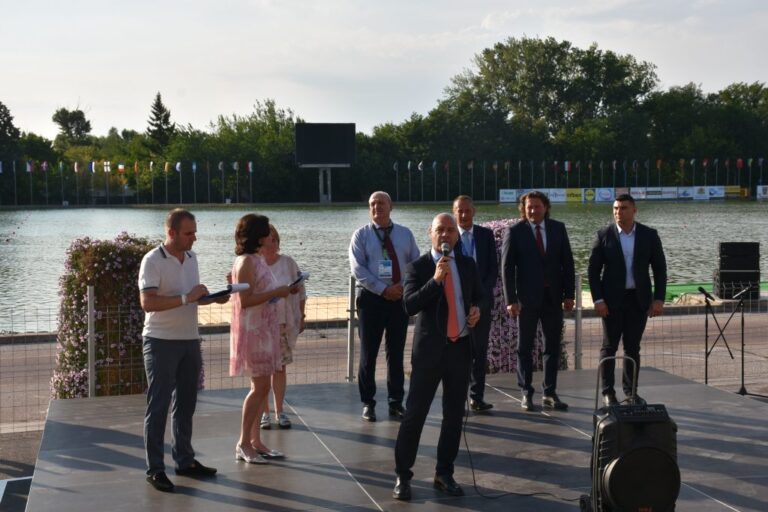 Започна световното първенство U23 по кану-каяк в Пловдив
