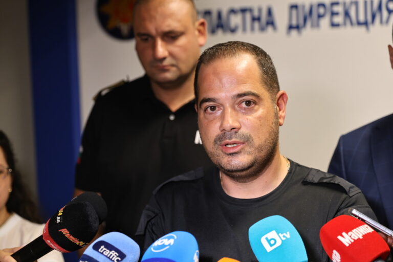 След посещението на Калин Стоянов в Пловдив днес: Една подадена и три поискани оставки