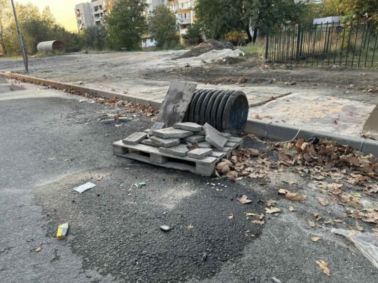 Шахтата на бул. „Александър Стамболийски“ в Пловдив била обезопасена преди трагичния инцидент с велосипедист, твърдят от фирмата изпълнител