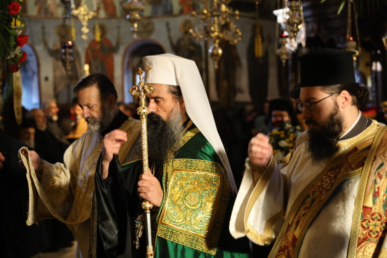 Патриарх Даниил отслужи литургия за празник в Бачковския манастир: Първа годишнина от „Прославление на светите мощи на св. патриарх Евтимий Търновски“