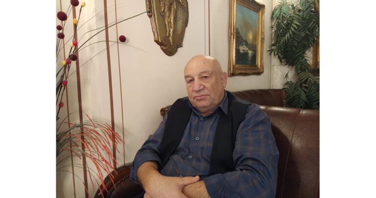 Собственикът на хотел в Стария град e оправдан по обвинения за побой над общински охранител