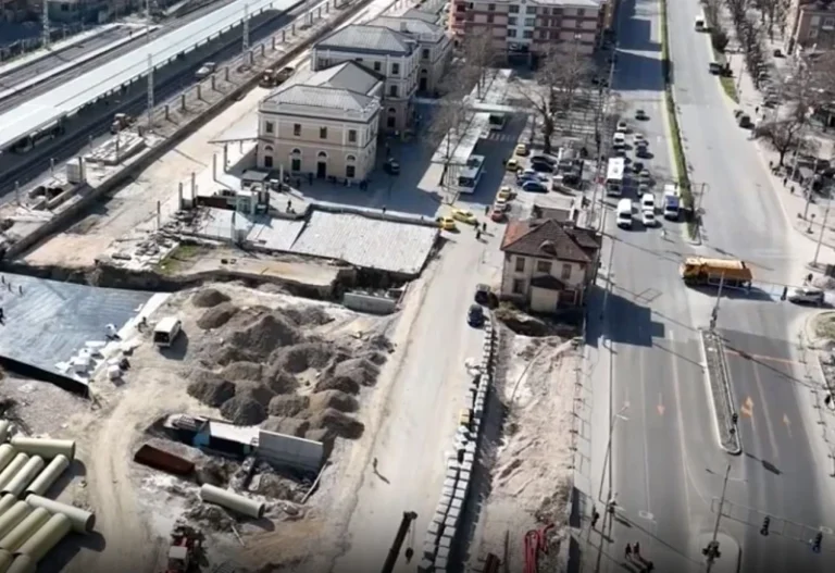 Започнаха работа по подземния тунел под Централна жп гара в Пловдив