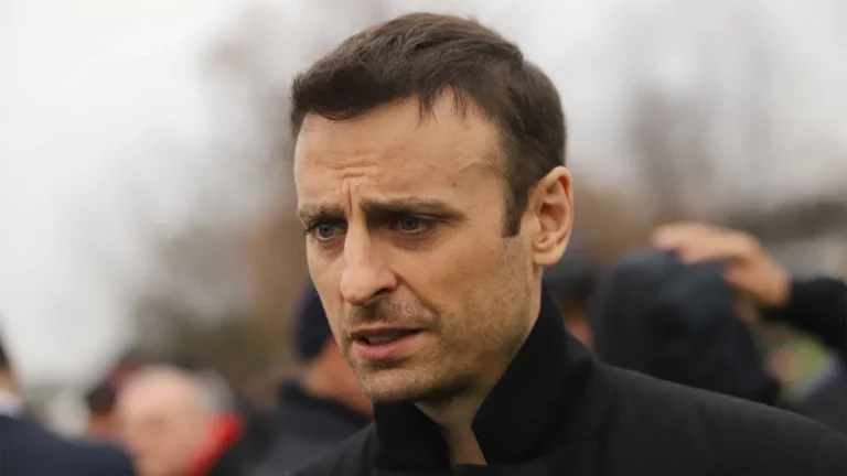 Пистолет бе открит в паркиран автомобил, свързан с Димитър Бербатов