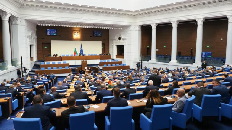 Парламентът свиква извънредно заседание за разследването и горивата