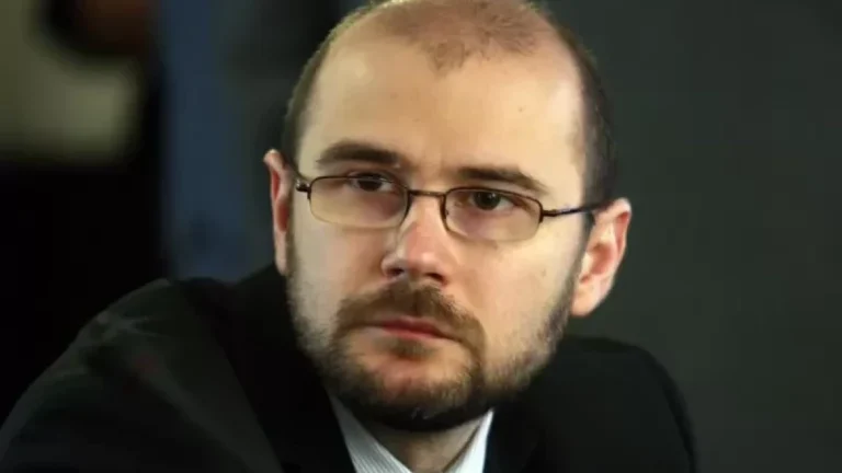 Правосъдният министър: Сарафов може да остане с временен мандат