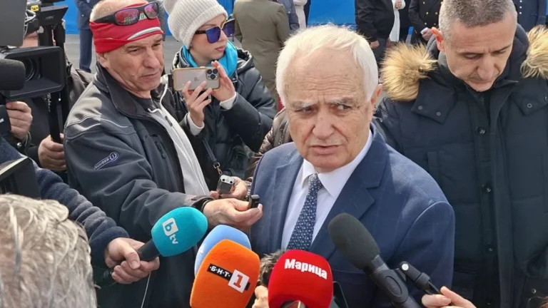 Авиобаза Граф Игнатиево отбеляза 75 години