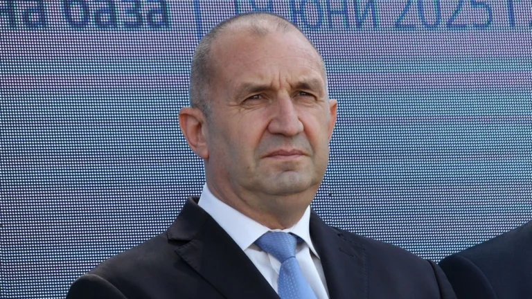 Румен Радев печели 25 МИР в София, Борисов остава трети