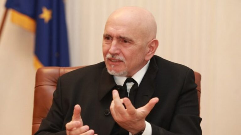 Еконт спира доставката до адрес в малките населени места