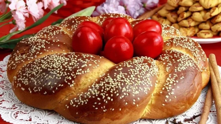 Съвети и рецепти за пухкав козунак за Великден