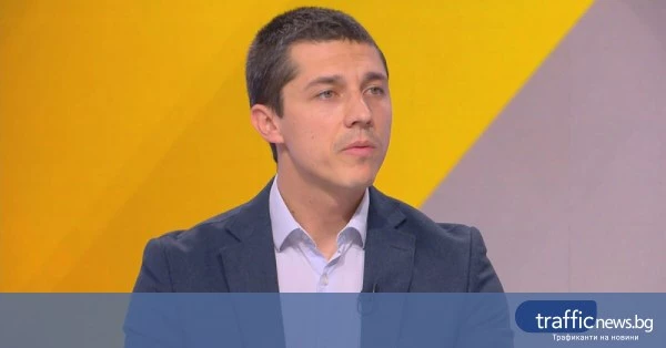 Мирослав Иванов критикува Демократична България за спора около Манол Пейков