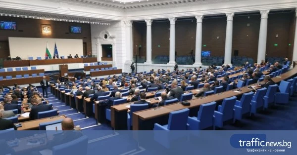 share_profilat-deputatite-noviia-balgarski-032