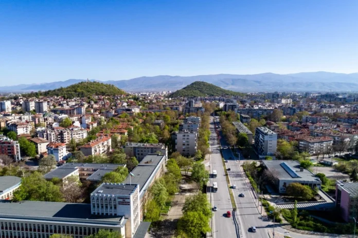 share_slanchev-i-priiaten-den-dnes-plovdiv-405