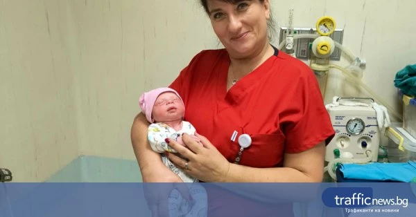 Динка Негалова: Акушерската професия е призвание, търпение и любов