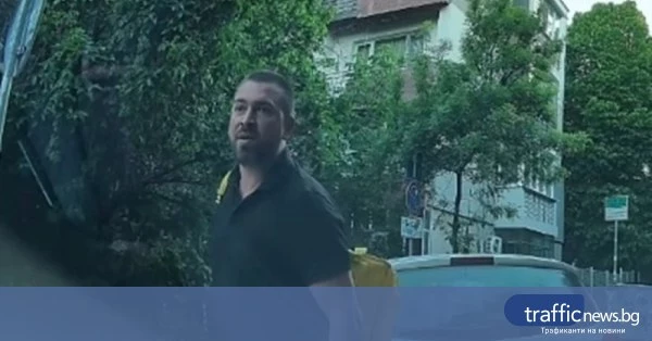Ивайло Мирчев плати гаранцията от 1000 евро за куриера