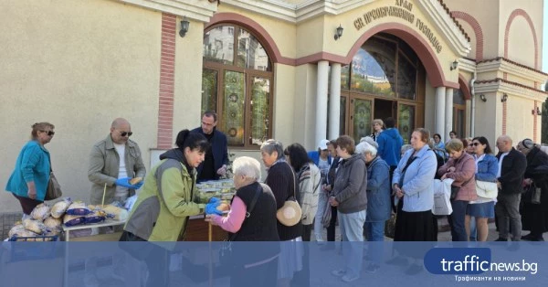 Курбан за здраве бе раздаден в район „Тракия“ по случай Гергьовден