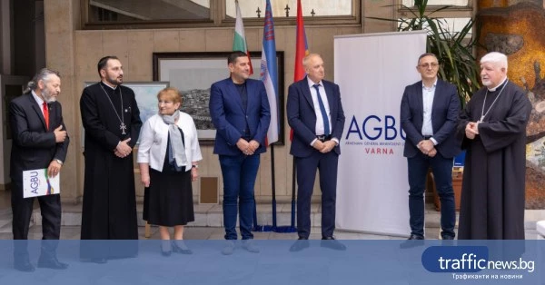 Проф. Владислав Попов откри първата изложба на Арменаг Мардиросян в Пловдив