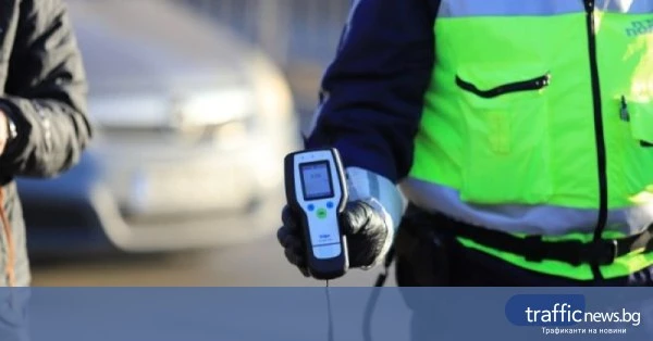 Арестуваха пиян неправоспособен водач в Хисаря след гонка