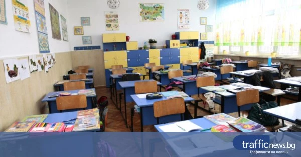 Родители и учители в спор за мандатността на училищните директори