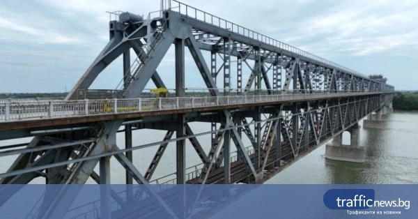 Заловени 47 екзотични птици с фалшиви ветеринарни документи на „Дунав мост“