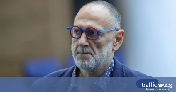 Народното събрание почете с минута мълчание Любен Дилов‑син