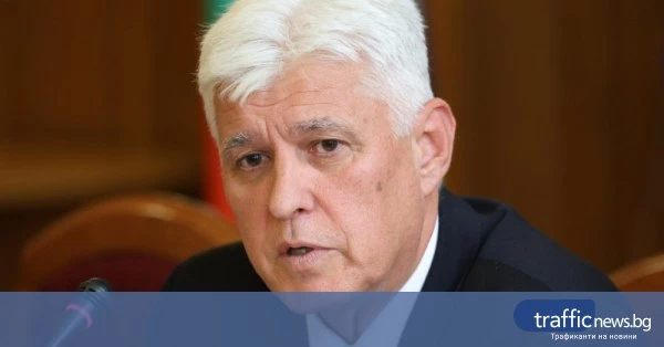 Димитър Стоянов: България спира доставките на оръжие за Украйна