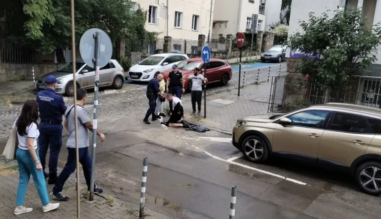 Мъж бе задържан в София след преследване и намеса на граждани