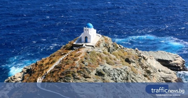 Остров Сифнос предлага на лекари безплатно жилище и месечни бонуси