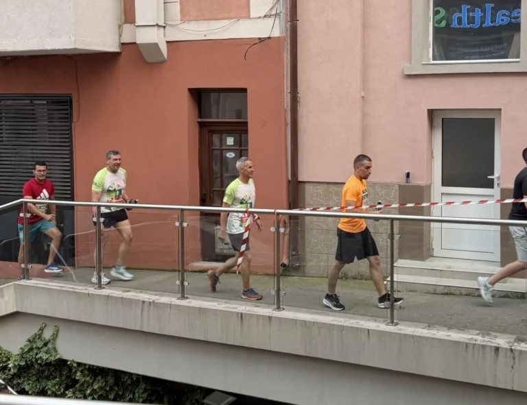 Кандев и Гюров участваха в маратона по пловдивските тепета
