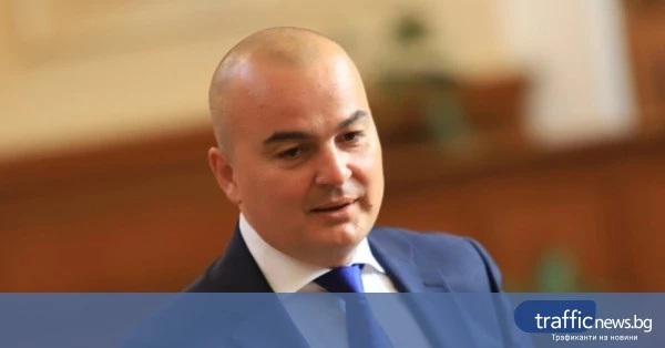 Министър Абровски: Държавата ще защитава производителите от нелоялни търговски практики