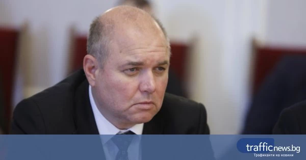 Владислав Панев: Дефицитът е проблем, но не катастрофа