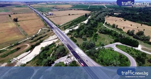 share_arheolozi-vlizat-yugoiztochniia-obhod-165