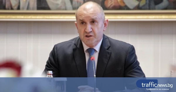Румен Радев внесе искане за разполагане на 8 американски самолета в Безмер