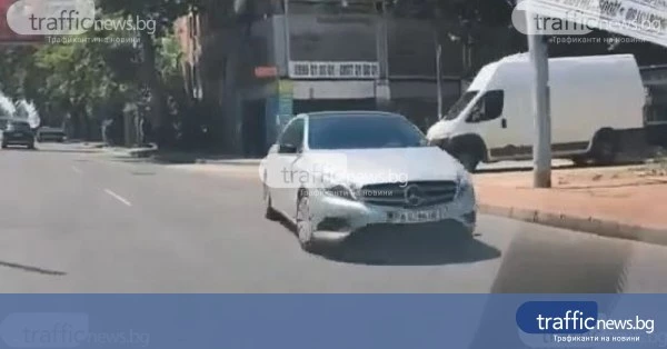 Шофьор влезе в насрещното по бул. „Христо Ботев“ в Пловдив
