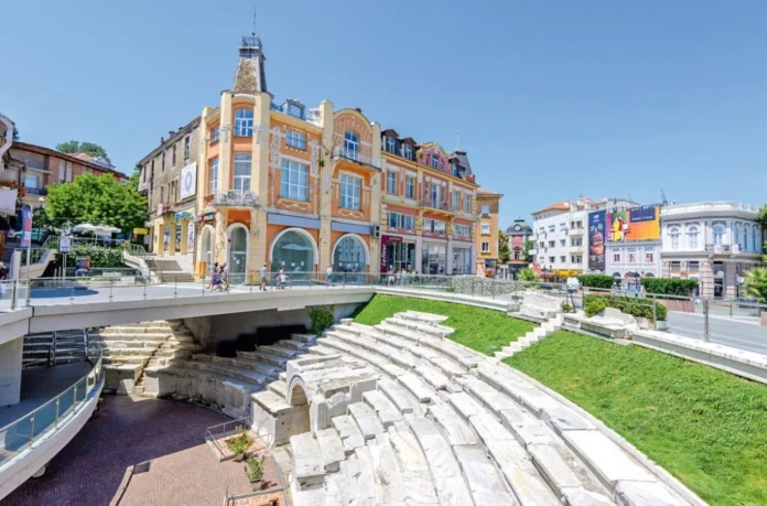 share_i-dnes-slanchevo-i-toplo-plovdiv-658