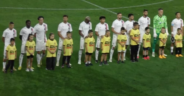 share_loko-posreshha-cska-fenovete-boikotirat-maca-zaradi-kru-3111