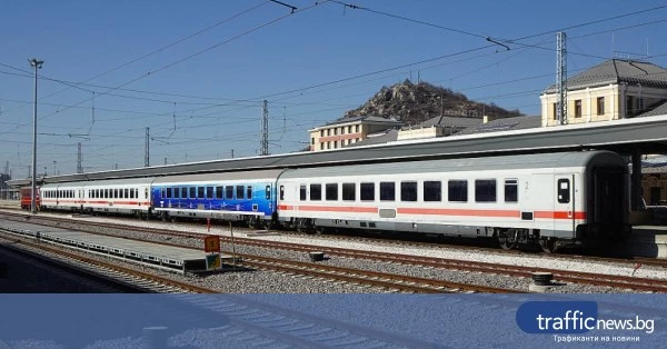 share_petitsiia-spasi-direktniia-vlak-ruse-406